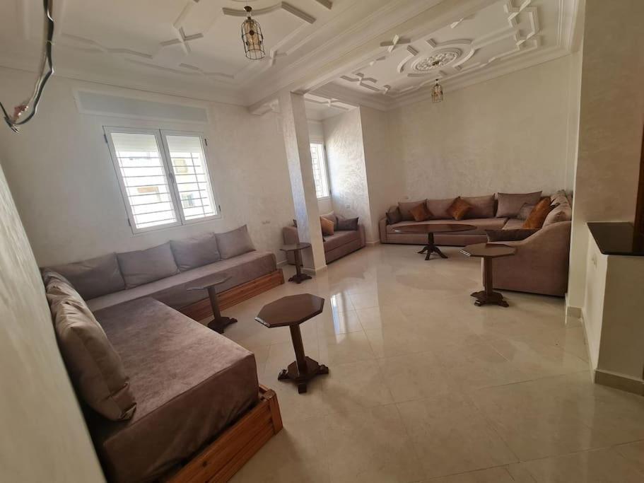 Appartement A Louer 라라슈 외부 사진